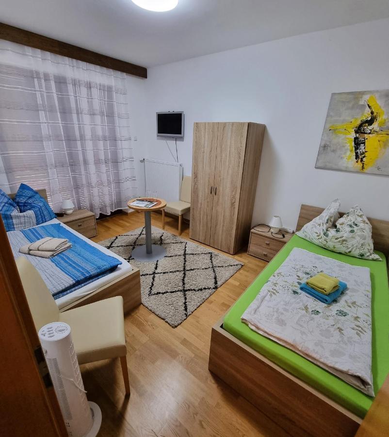 Gaestehaus Rettl Lavamund Екстер'єр фото